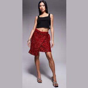 Never Fully Dressed Jaspre Red Sequin Embellished Mini Skirt - SZ 6 - NWT